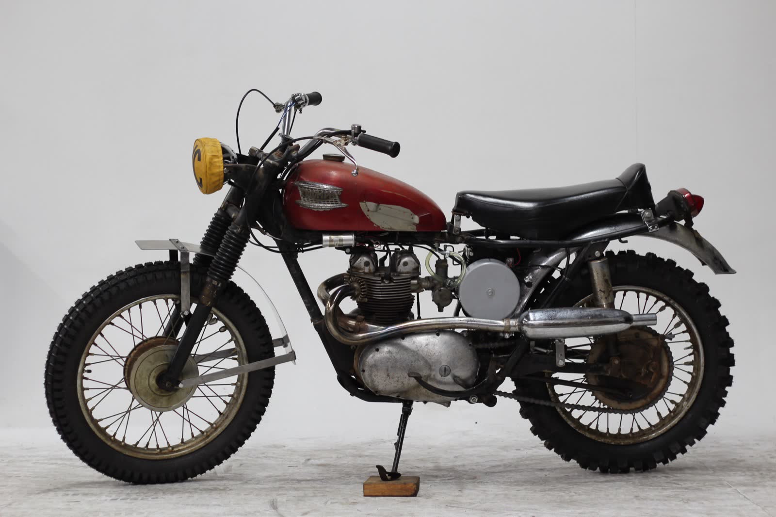 1965 Triumph T100SC